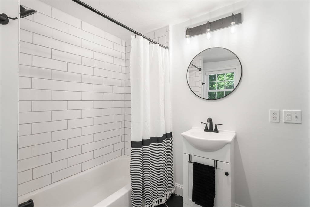32 Pine Street Norton, MA 02766 - Photo 17 of 29