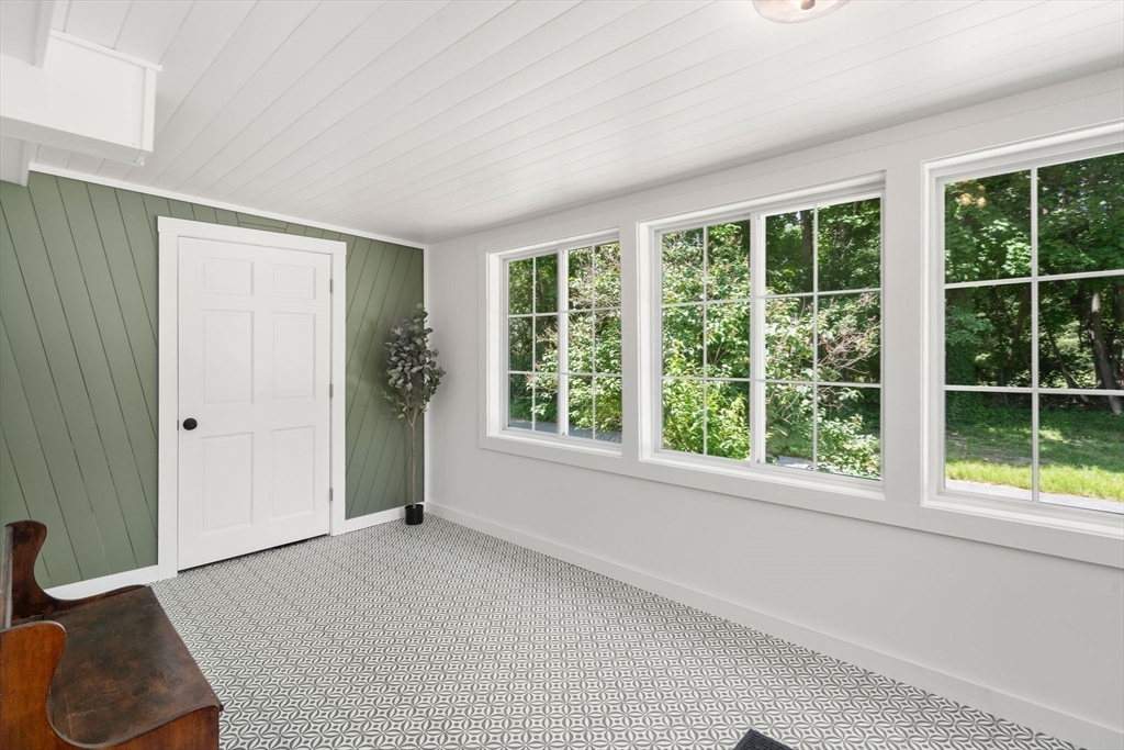 32 Pine Street Norton, MA 02766 - Photo 26 of 29
