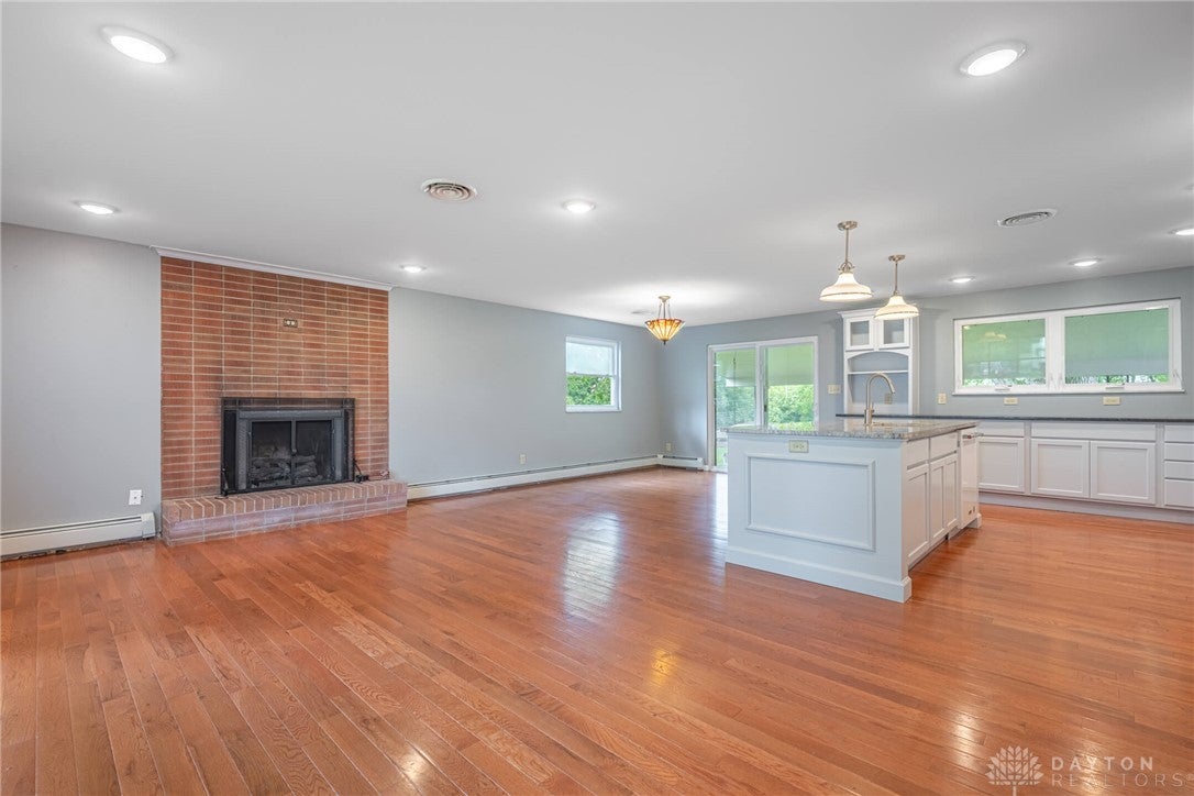 45 Tulip Lane Riverside, OH 45432 - Photo 4 of 51 Gallery Image 4