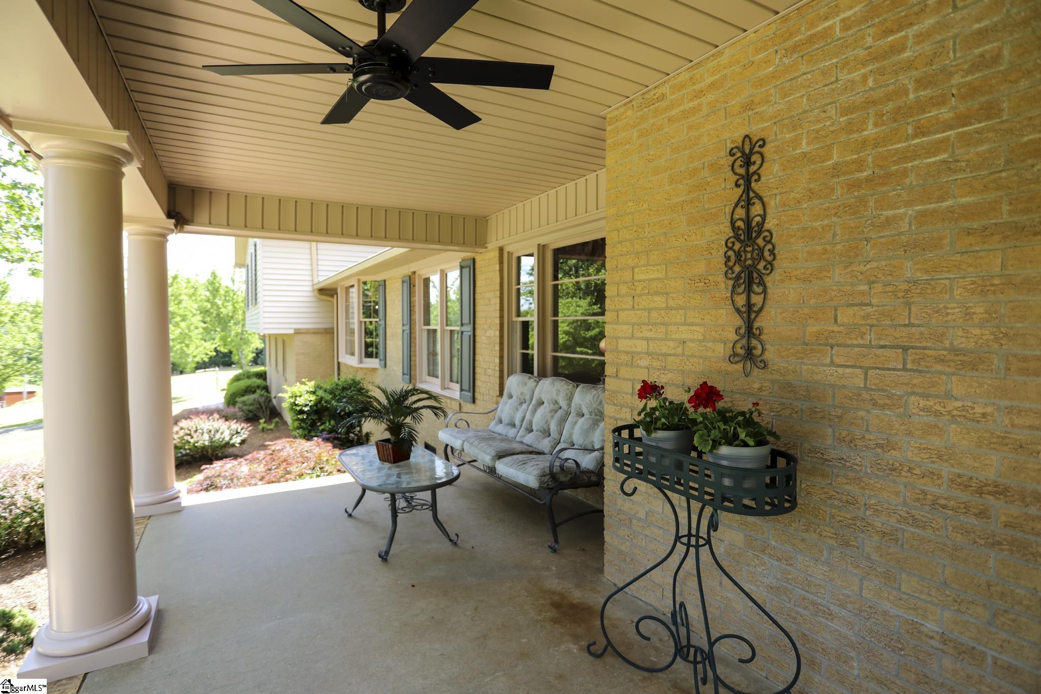 805 Glassy Road Landrum, SC 29356 - Photo 2 of 35 Gallery Image 2