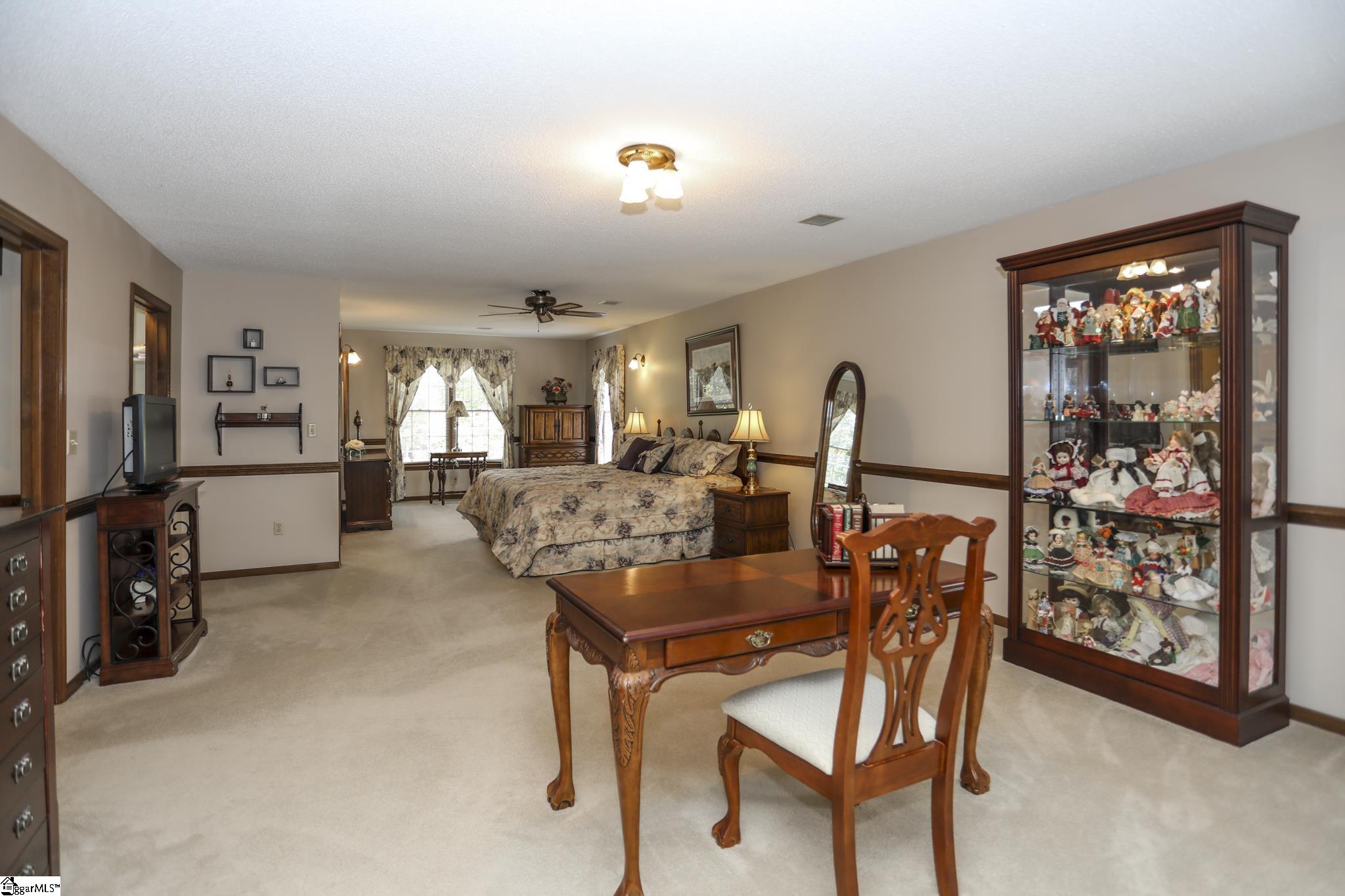 805 Glassy Road Landrum, SC 29356 - Photo 11 of 35 Gallery Image 11