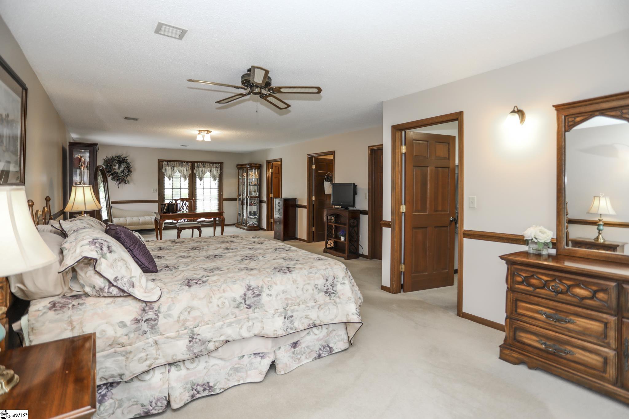 805 Glassy Road Landrum, SC 29356 - Photo 13 of 35 Gallery Image 13