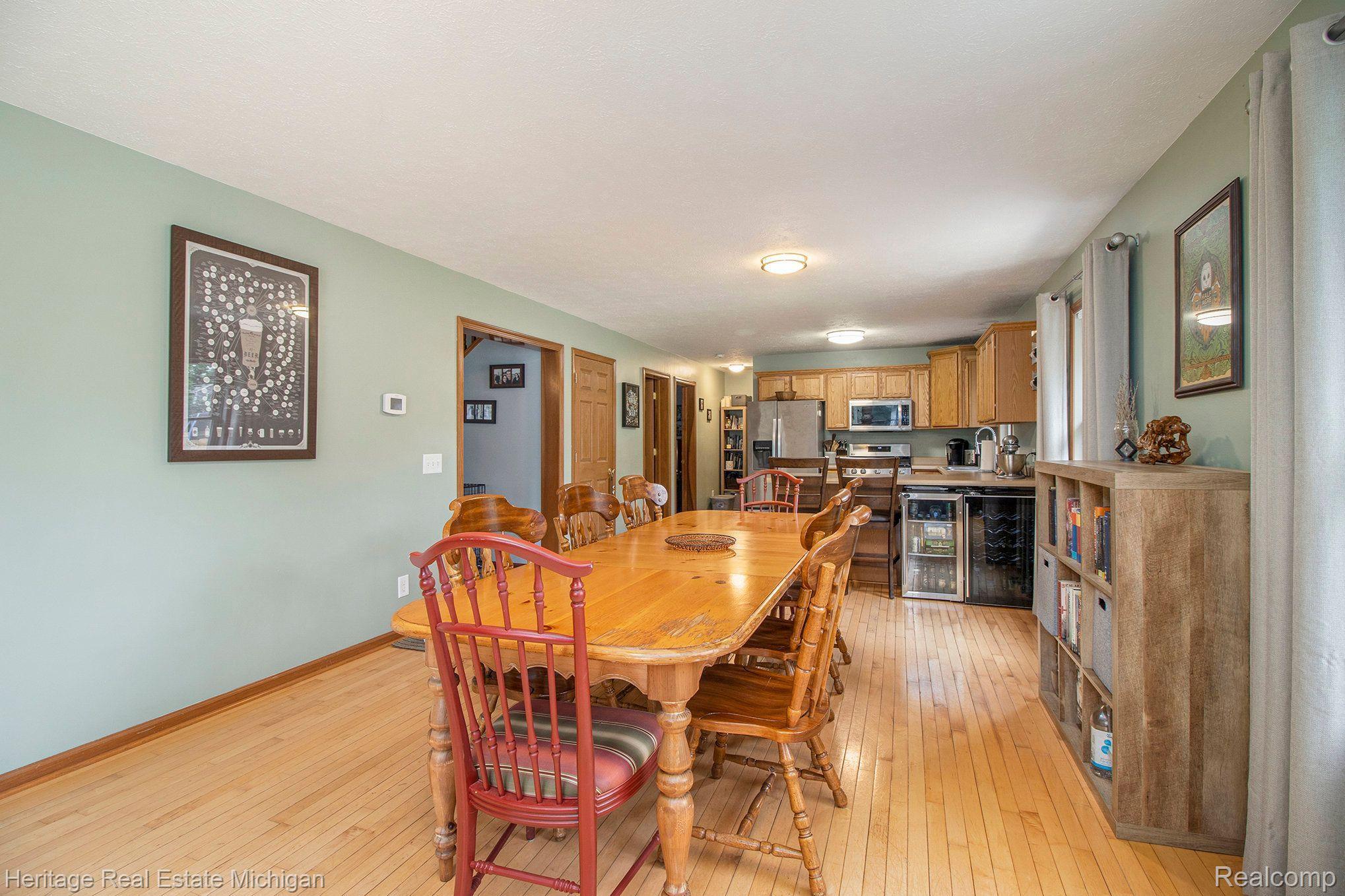 604 West Clinton Street Howell, MI 48843 - Photo 6 of 29 Absolutely huge dining room