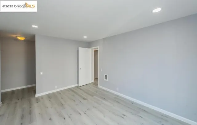 $3,125 | 4099 Howe Street, Oakland, CA 94611