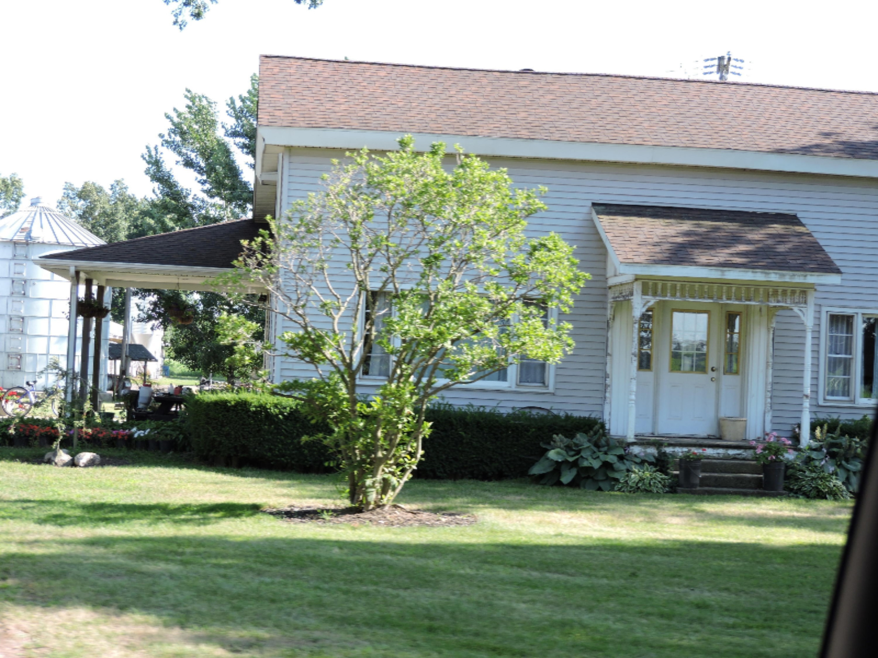 30715 Brandt Road Colon, MI 49040 - Photo 2 of 5 DSCN9231