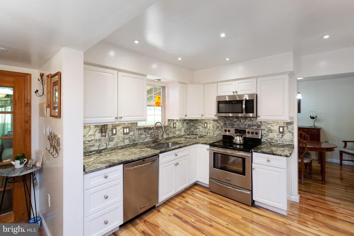 6707 Cherryfield Road Fort Washington, MD 20744 - Photo 13 of 44