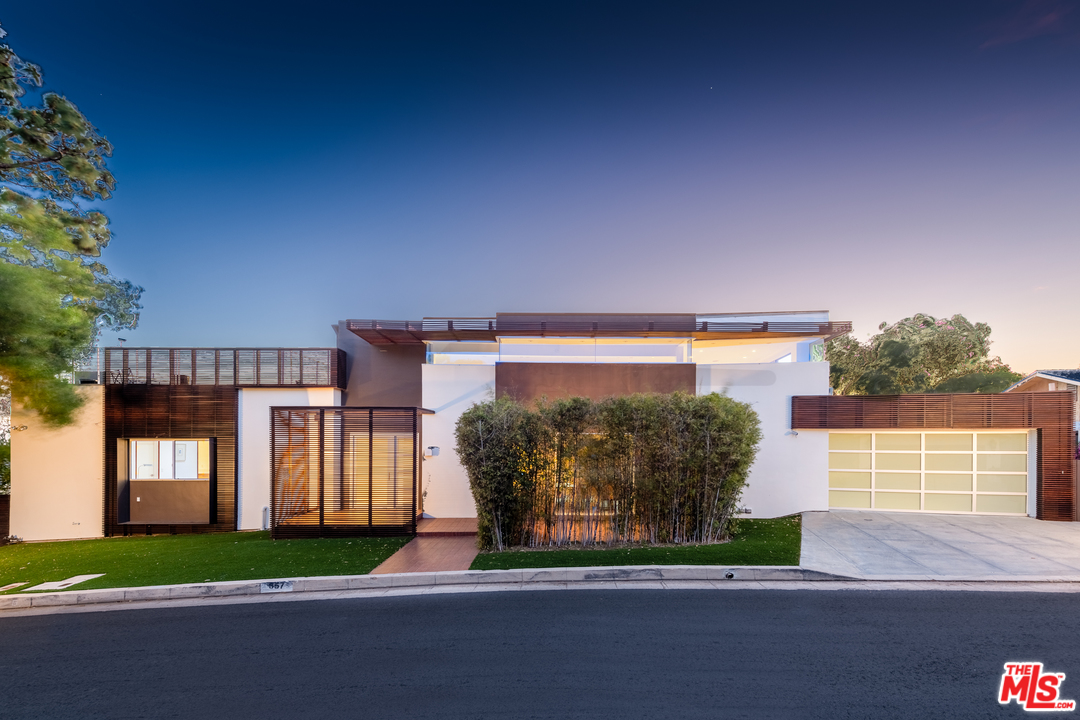 357 North Bonhill Road Los Angeles, CA 90049 - Photo 2 of 51