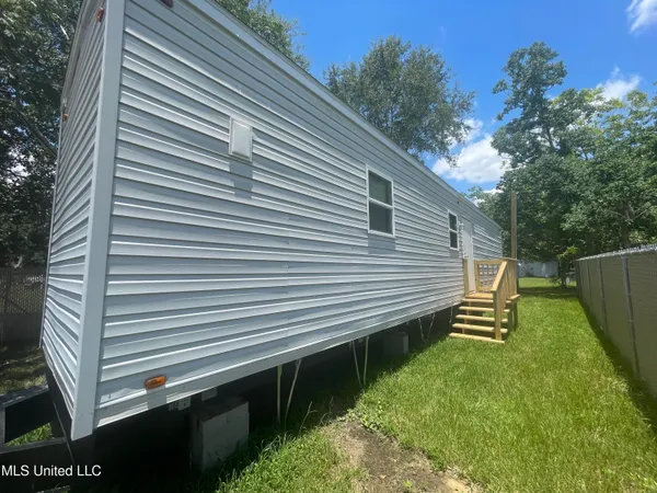 $650 | 12465 Canal Road, Unit B, Gulfport, MS 39503