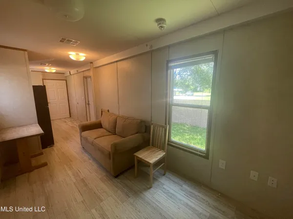 $650 | 12465 Canal Road, Unit B, Gulfport, MS 39503