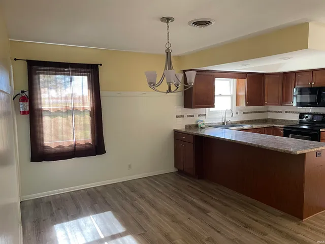 $229,000 | 2117 West Sacramento Drive, Muncie, IN 47303