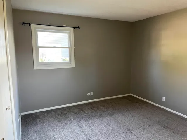 $229,000 | 2117 West Sacramento Drive, Muncie, IN 47303