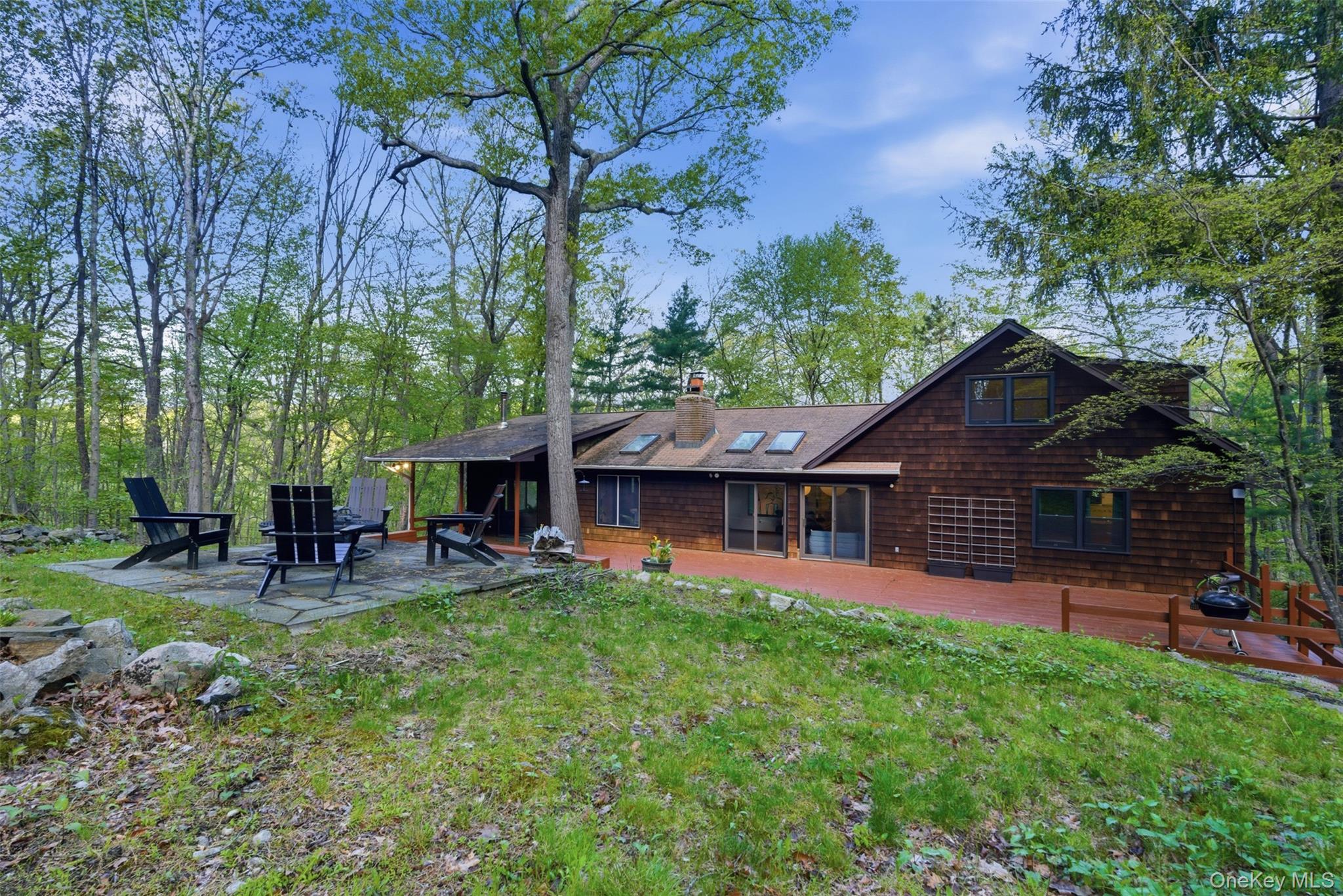 8 Upper Shad Road Pound Ridge, NY 10576 - Photo 38 of 42