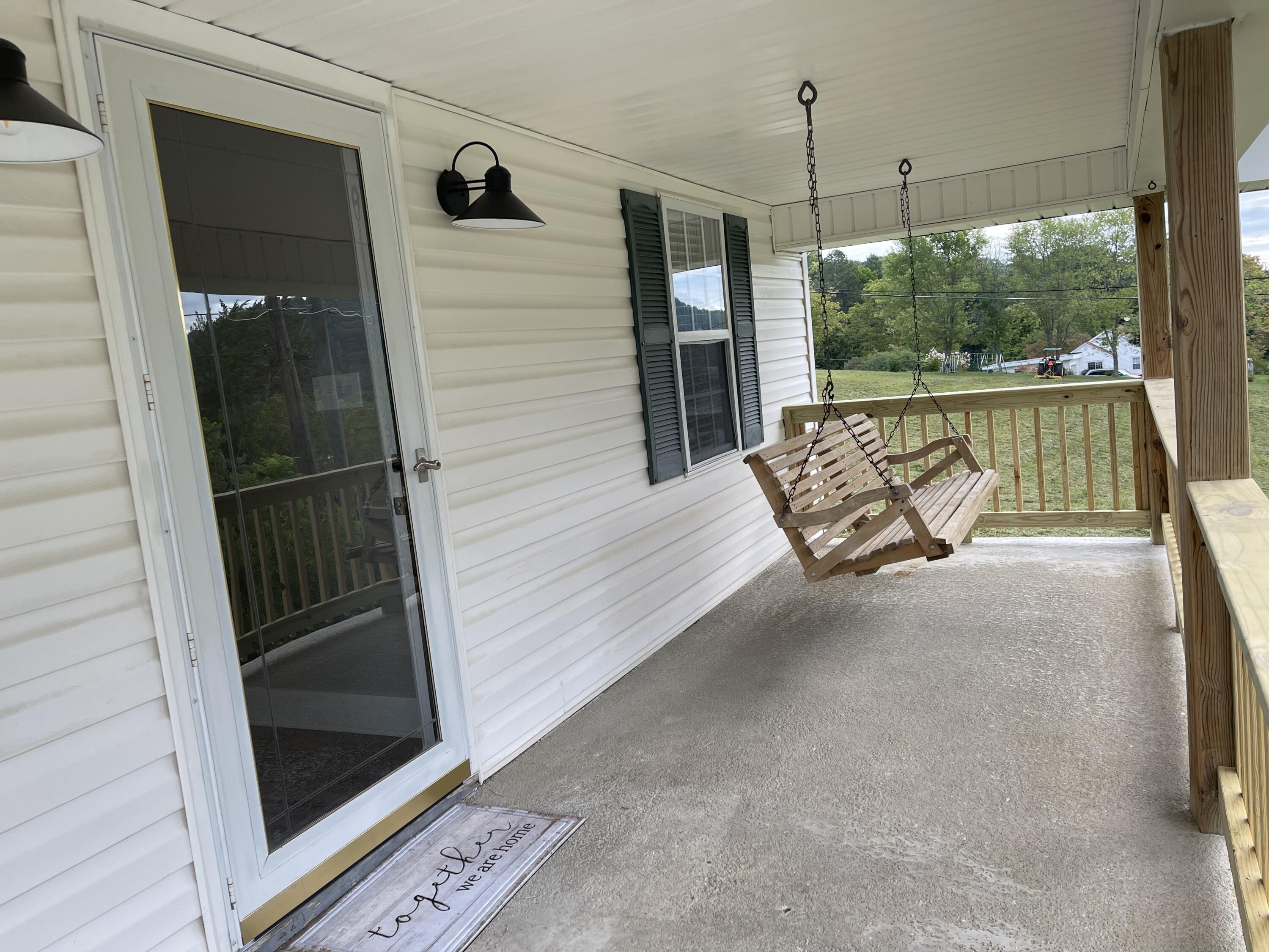 117 Spring Street Maynardville, TN 37807 - Photo 13 of 36 1529A28C-9B01-48B3-A82D-B1B5C06D6D7A