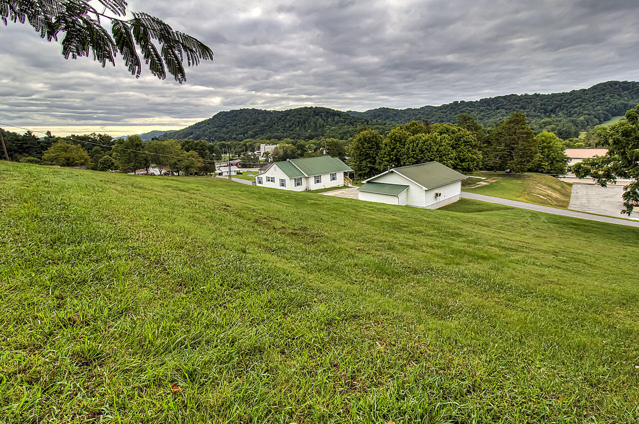 117 Spring Street Maynardville, TN 37807 - Photo 6 of 36 D2B069DB-9985-408B-987C-81E16CC3BACB