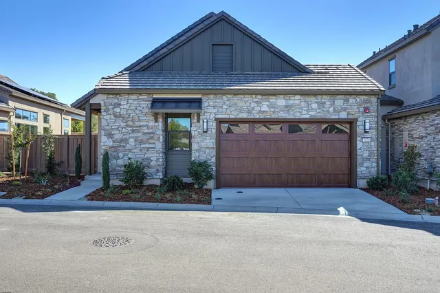 $907,975 | 7070 Soleil Way, Granite Bay, CA 95746