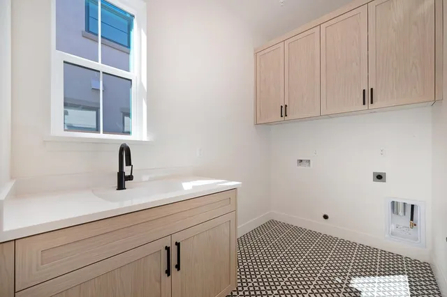 $907,975 | 7070 Soleil Way, Granite Bay, CA 95746