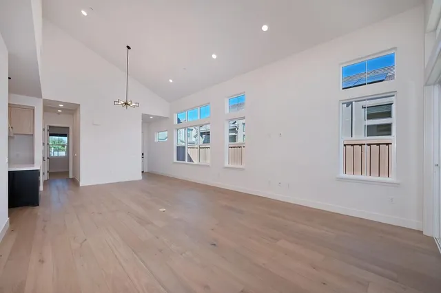 $907,975 | 7070 Soleil Way, Granite Bay, CA 95746