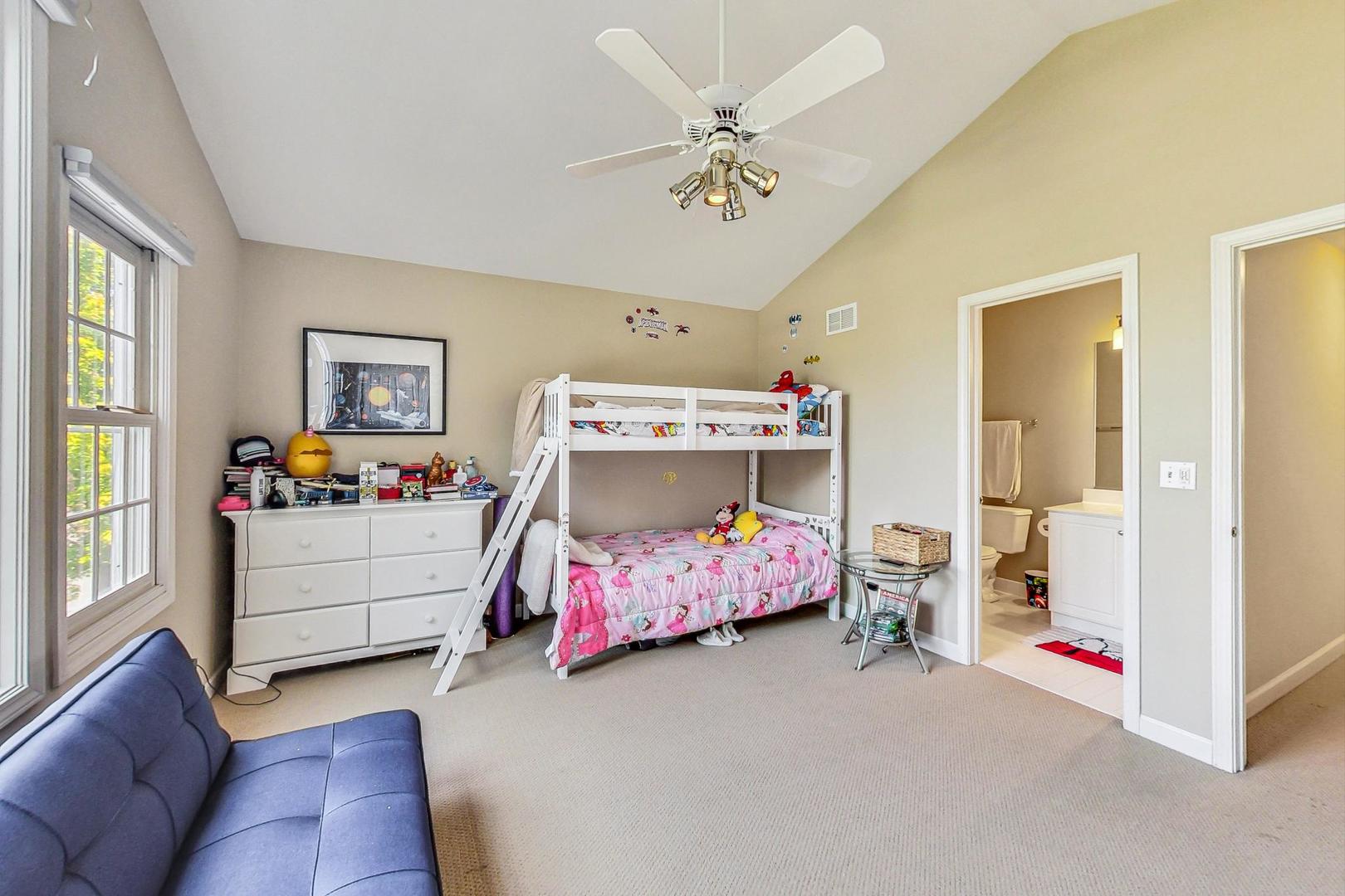 74 Trent Court Burr Ridge, IL 60527 - Photo 17 of 30 a bedroom with bed and window