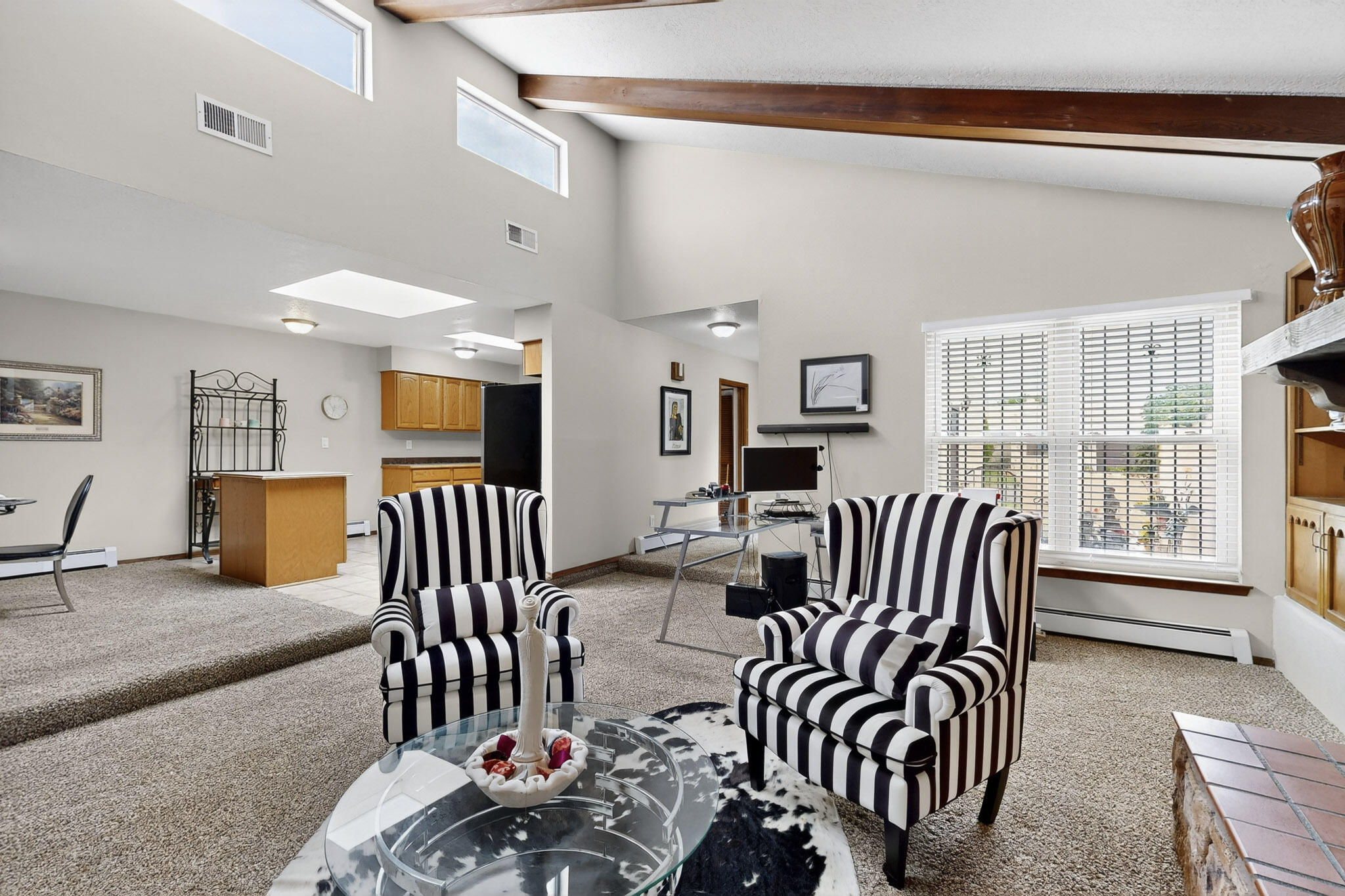 3288 Esplanade Circle Southeast Rio Rancho, NM 87124 - Photo 7 of 41 Gallery Image 7