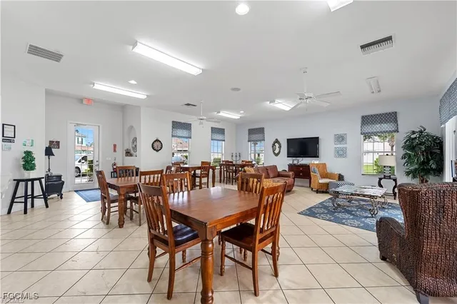 $210,000 | 3637 Pine Oak Circle, Unit 105, Fort Myers, FL 33916