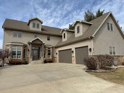 $750,000 | 2813 North Military Road, Cross Plains, WI 53528