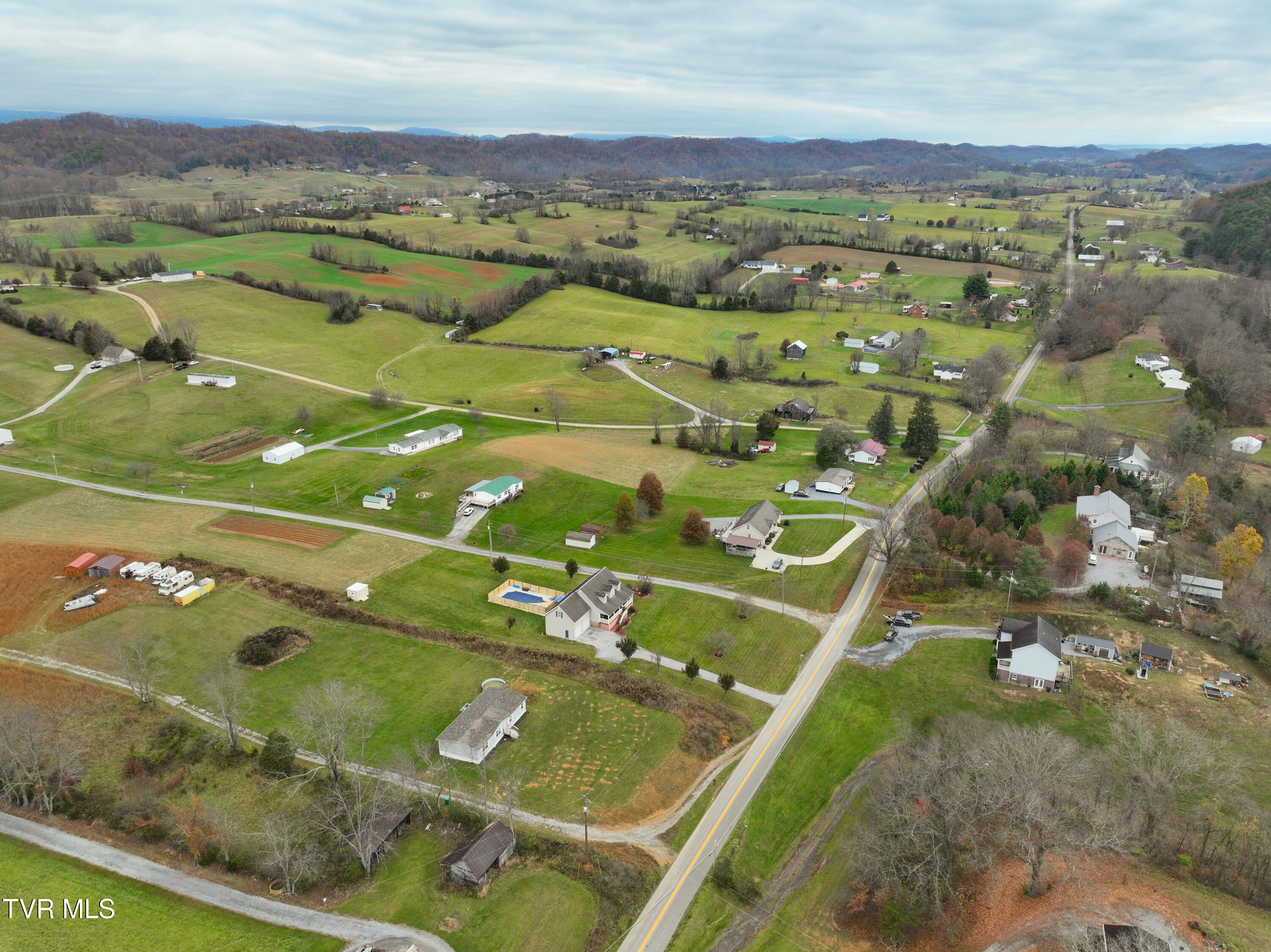 19073 Cleveland Road Abingdon, VA 24211 - Photo 63 of 70 19073 Cleveland Drone GUnit-7