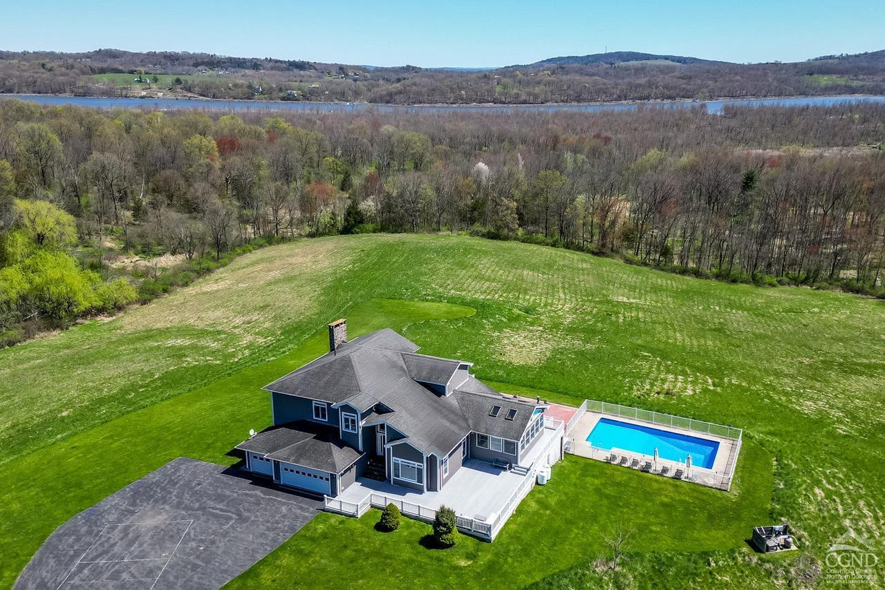 742 Embought Road Catskill, NY 12414 - Photo 25 of 32 a view of a garden with a house