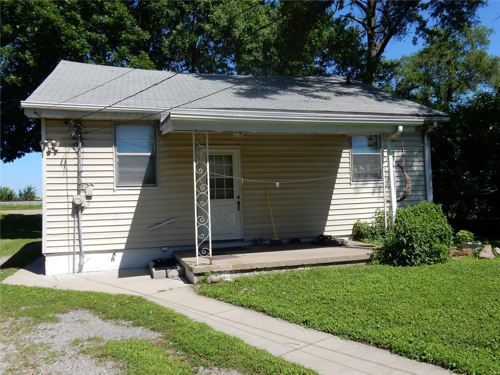 4604 Nameoki Road Granite City, IL 62040 - Photo 6 of 24 Gallery Image 6