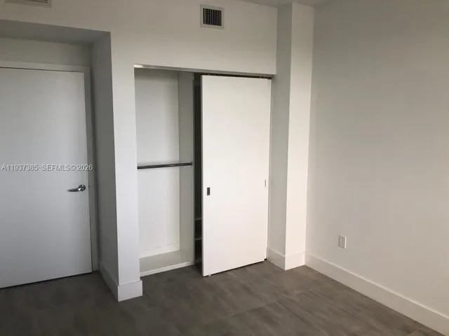 $3,700 | 16385 Biscayne Boulevard, Unit 1005, North Miami Beach, FL 33160