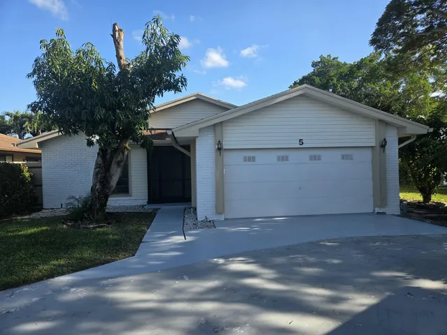 $379,000 | 5 Fenwick Place, Boynton Beach, FL 33426