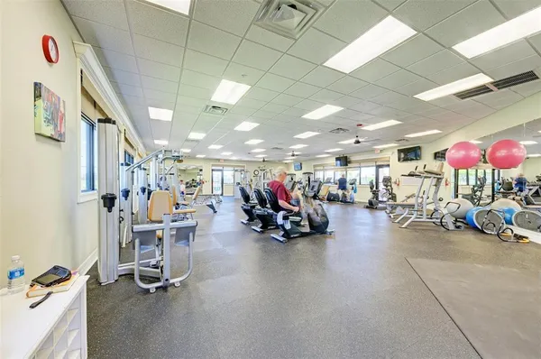 $1,999 | 7225 River Hammock Drive, Unit 202, Bradenton, FL 34212