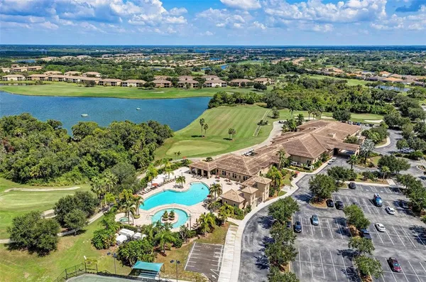 $1,999 | 7225 River Hammock Drive, Unit 202, Bradenton, FL 34212