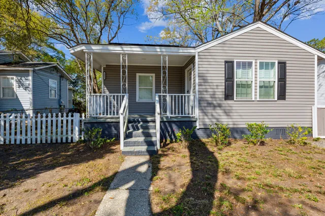 $1,850 | 2925 Alabama Drive, North Charleston, SC 29405