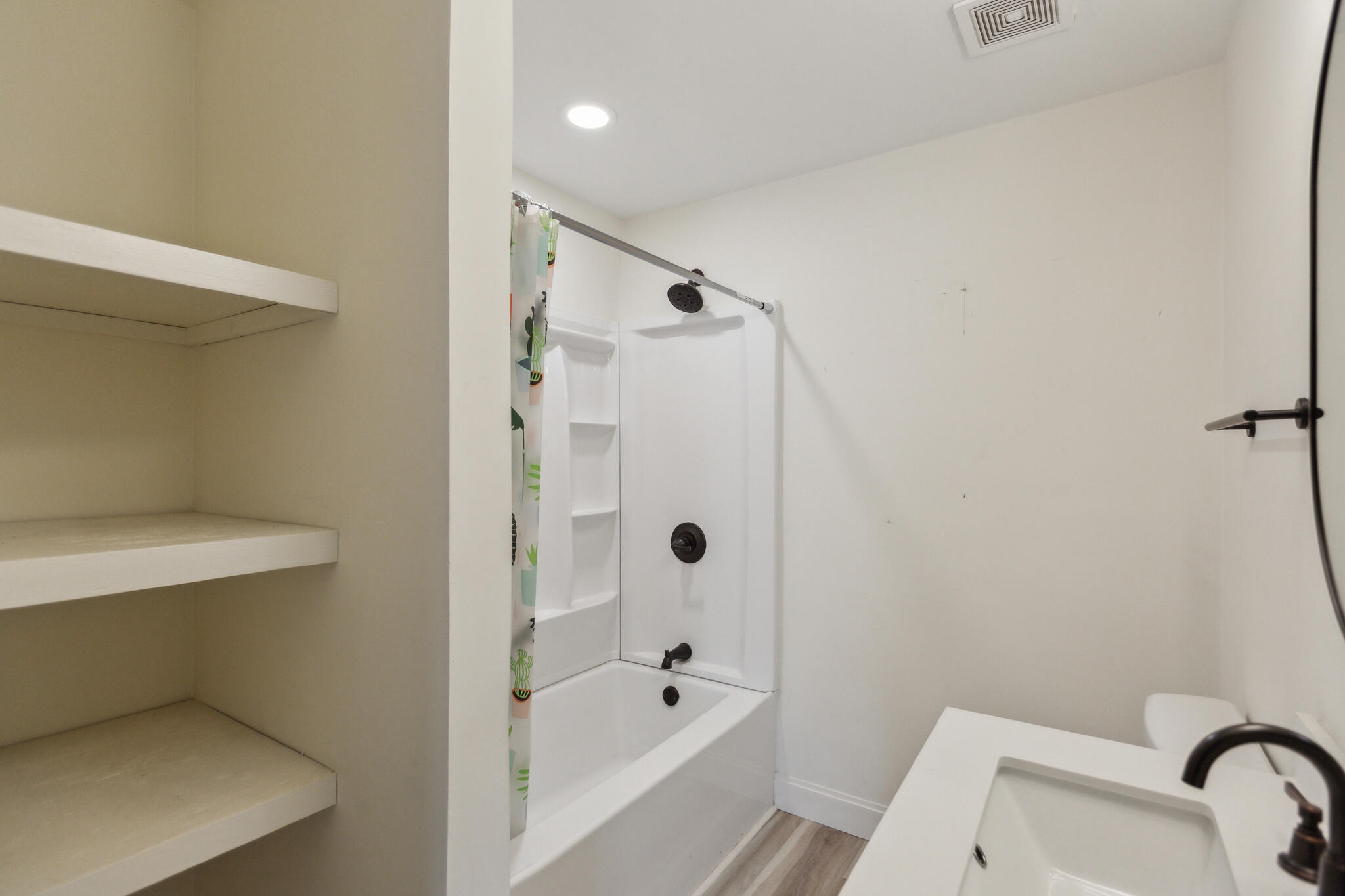 2925 Alabama Drive North Charleston, SC 29405 - Photo 17 of 33 2925_Alabama_Dr_North_Charleston_SC_2940