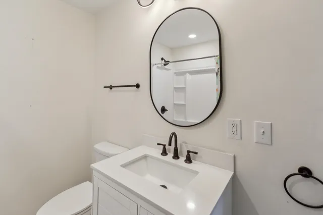 $1,850 | 2925 Alabama Drive, North Charleston, SC 29405