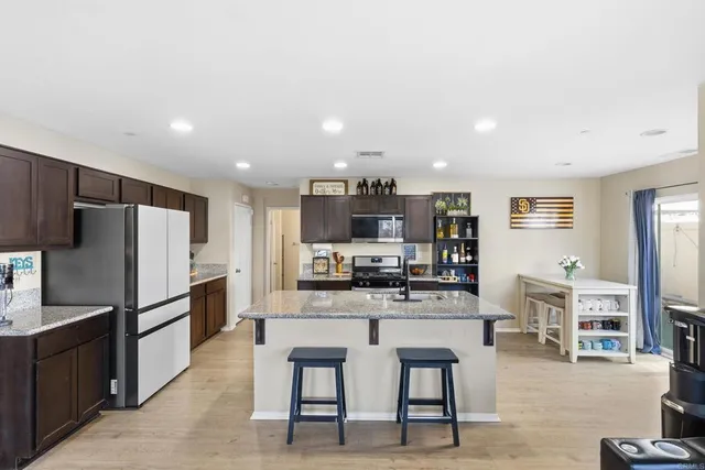 $545,000 | 34221 Woodmont, Lake Elsinore, CA 92532