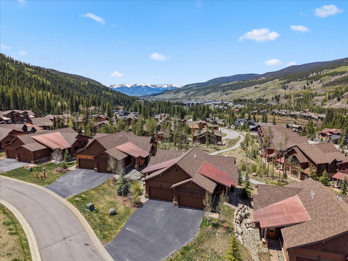 853 Independence Road, Unit 853 Keystone, CO 80435 - Photo 35 of 37 a view of a patio with swimming pool and mountains
