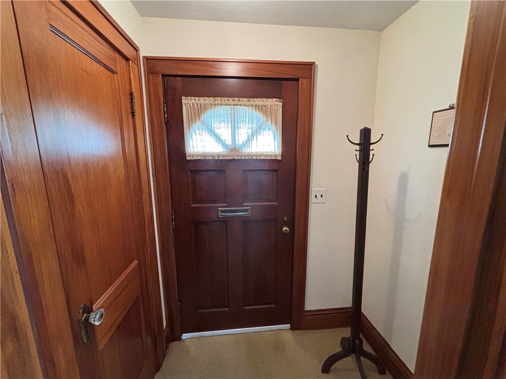 604 Davis Drive Arcadia, NY 14513 - Photo 4 of 30