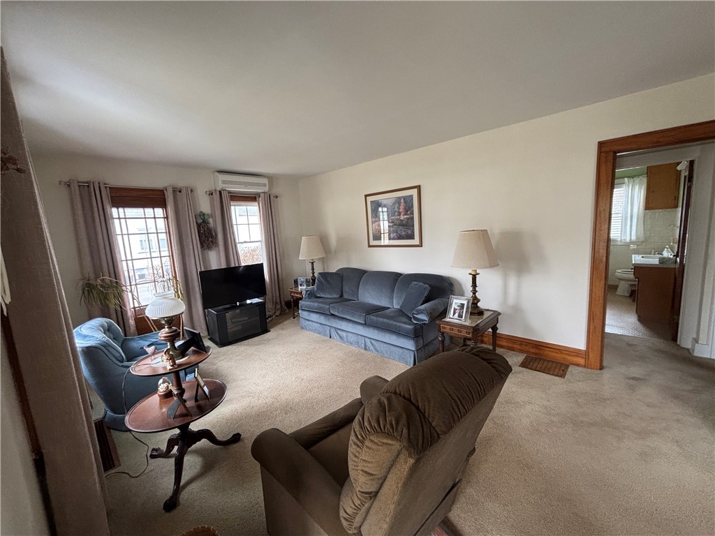 604 Davis Drive Arcadia, NY 14513 - Photo 5 of 30