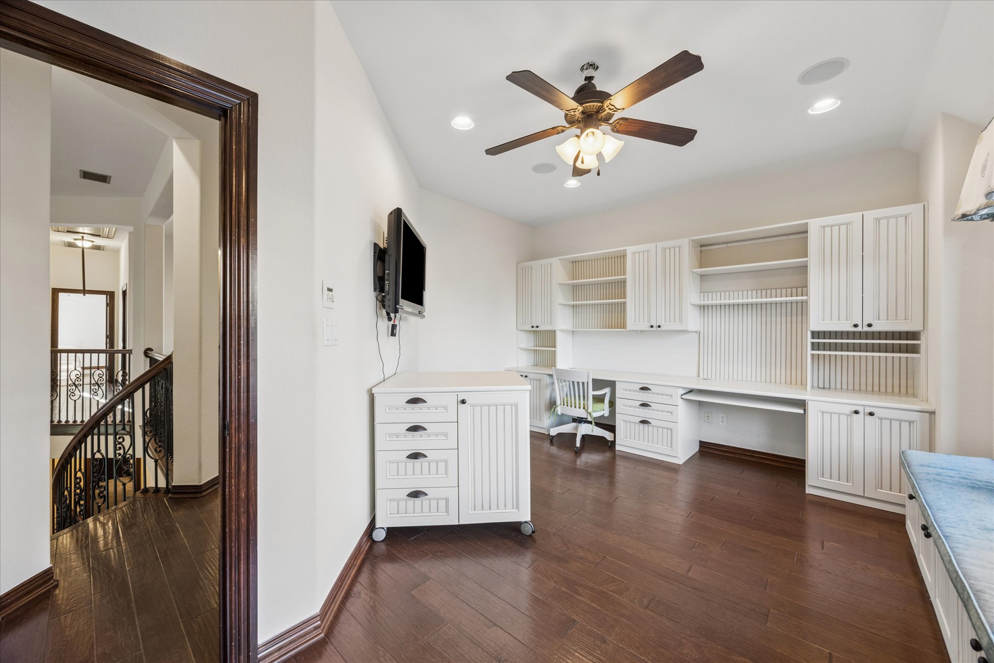 11805 Ranchview Court Austin, TX 78732 - Photo 19 of 36