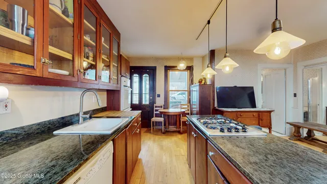 $775,000 | 1794 Highway 73, Keene, NY 12943