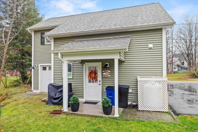 $765,000 | 16 Stone Road, Stoddard, NH 03464