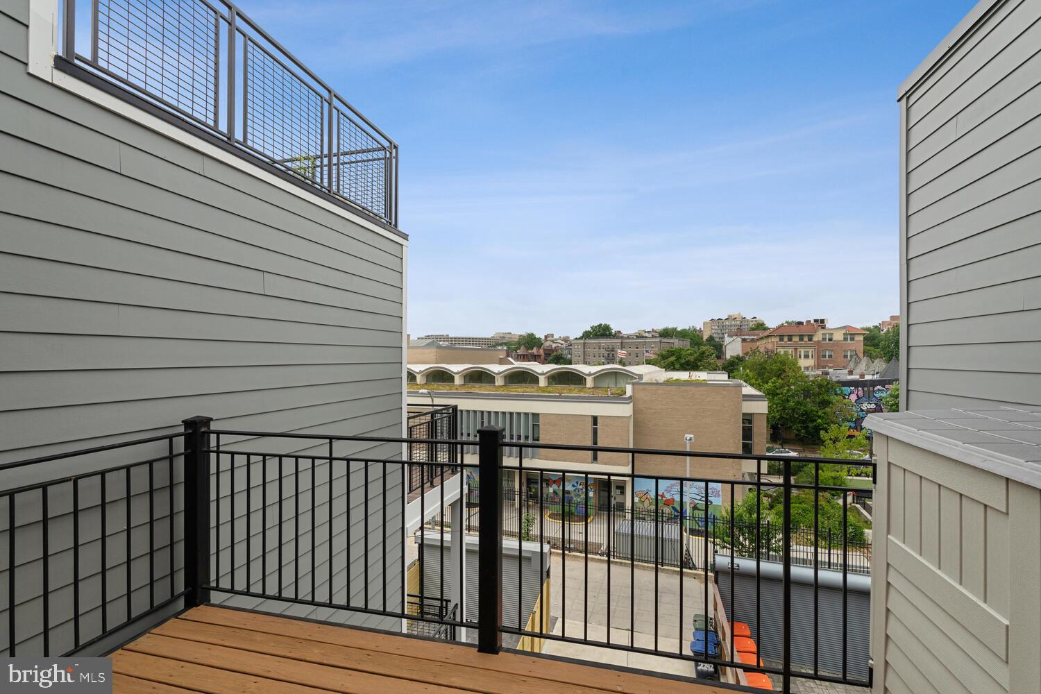 2242 Ontario Road Northwest, Unit 3 Washington, DC 20009 - Photo 14 of 20