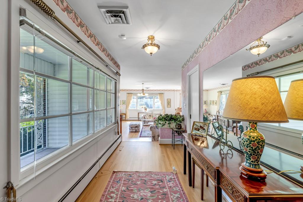 300 Edgedale Drive High Point, NC 27262 - Photo 2 of 34