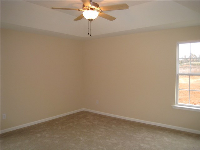 143 Midwood Road Travelers Rest, SC 29690 - Photo 8 of 15 Gallery Image 8