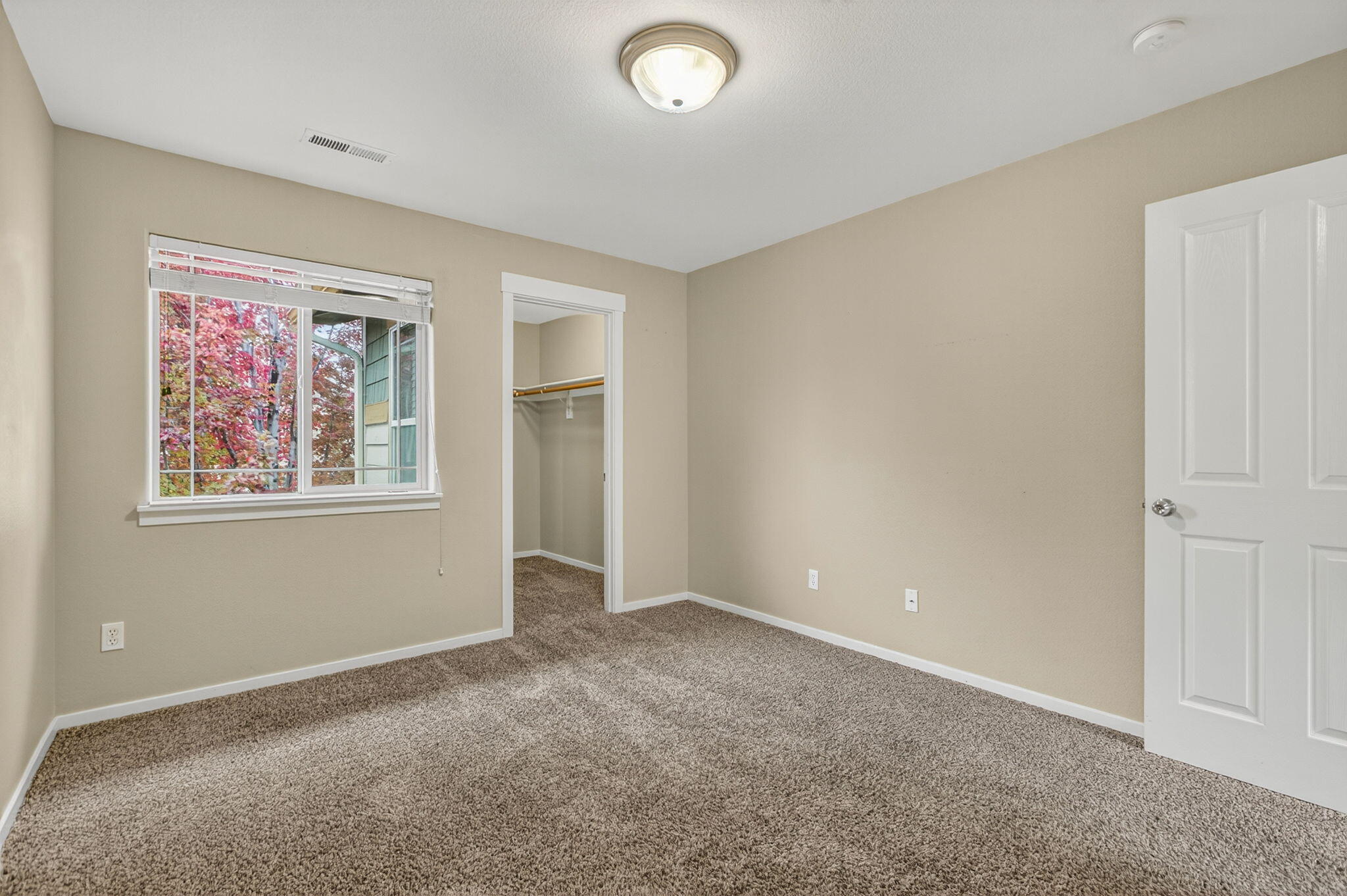 21154 Ritz Place Bend, OR 97702 - Photo 15 of 25 2025_10_15_21154_ritz_place-28