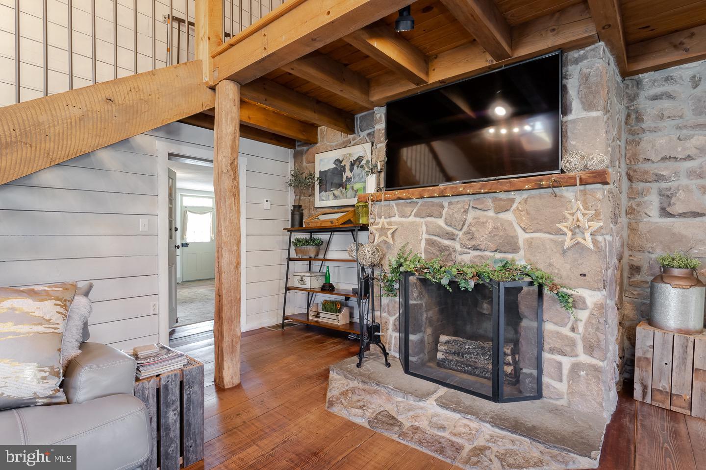61 7 Stars Road Spring City, PA 19475 - Photo 13 of 91 Fireplace in Great Room