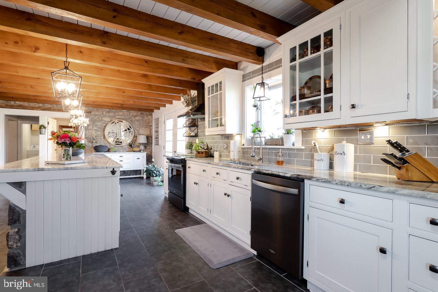 61 7 Stars Road Spring City, PA 19475 - Photo 21 of 91 Kitchen
