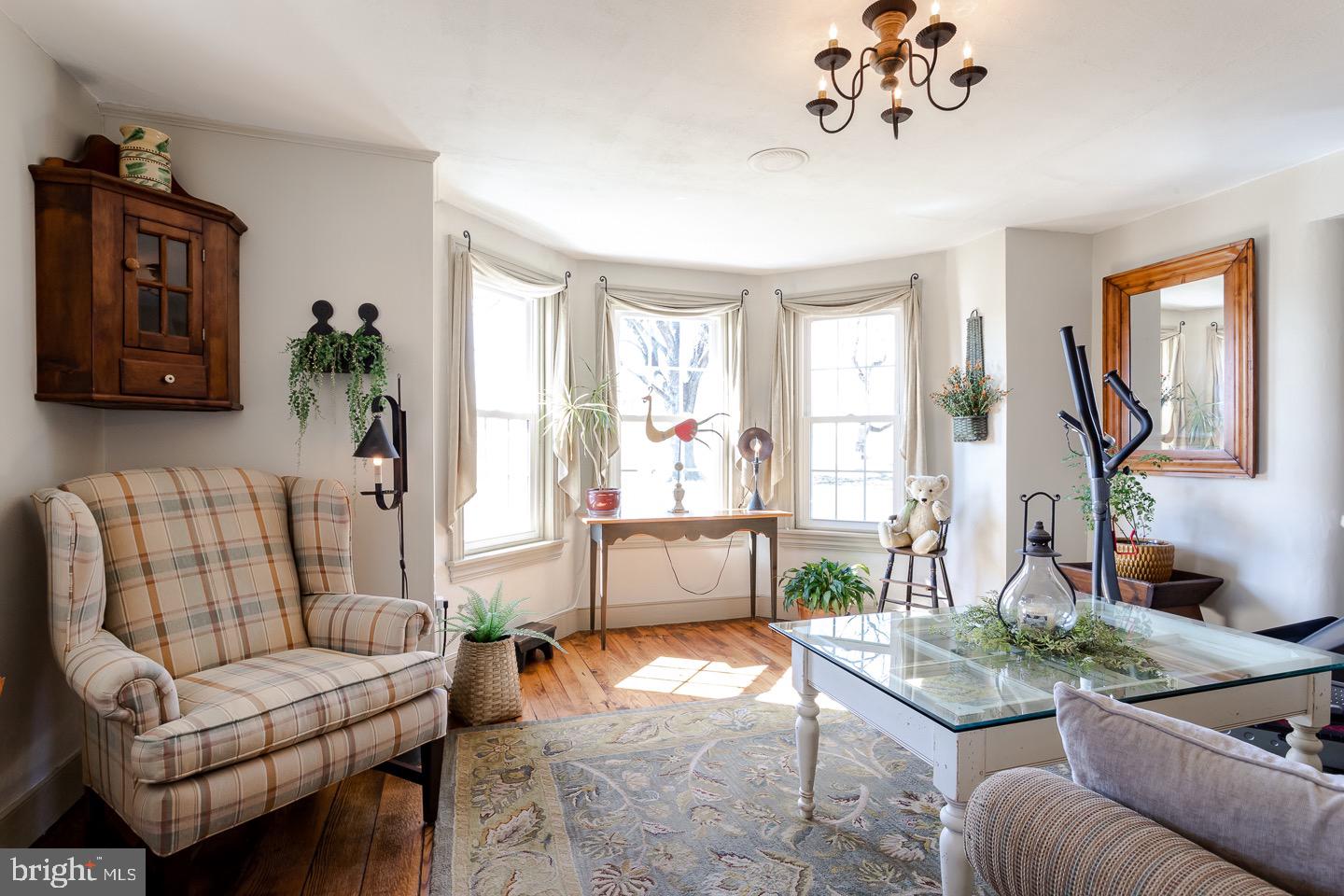 61 7 Stars Road Spring City, PA 19475 - Photo 46 of 91 2nd House Family Room