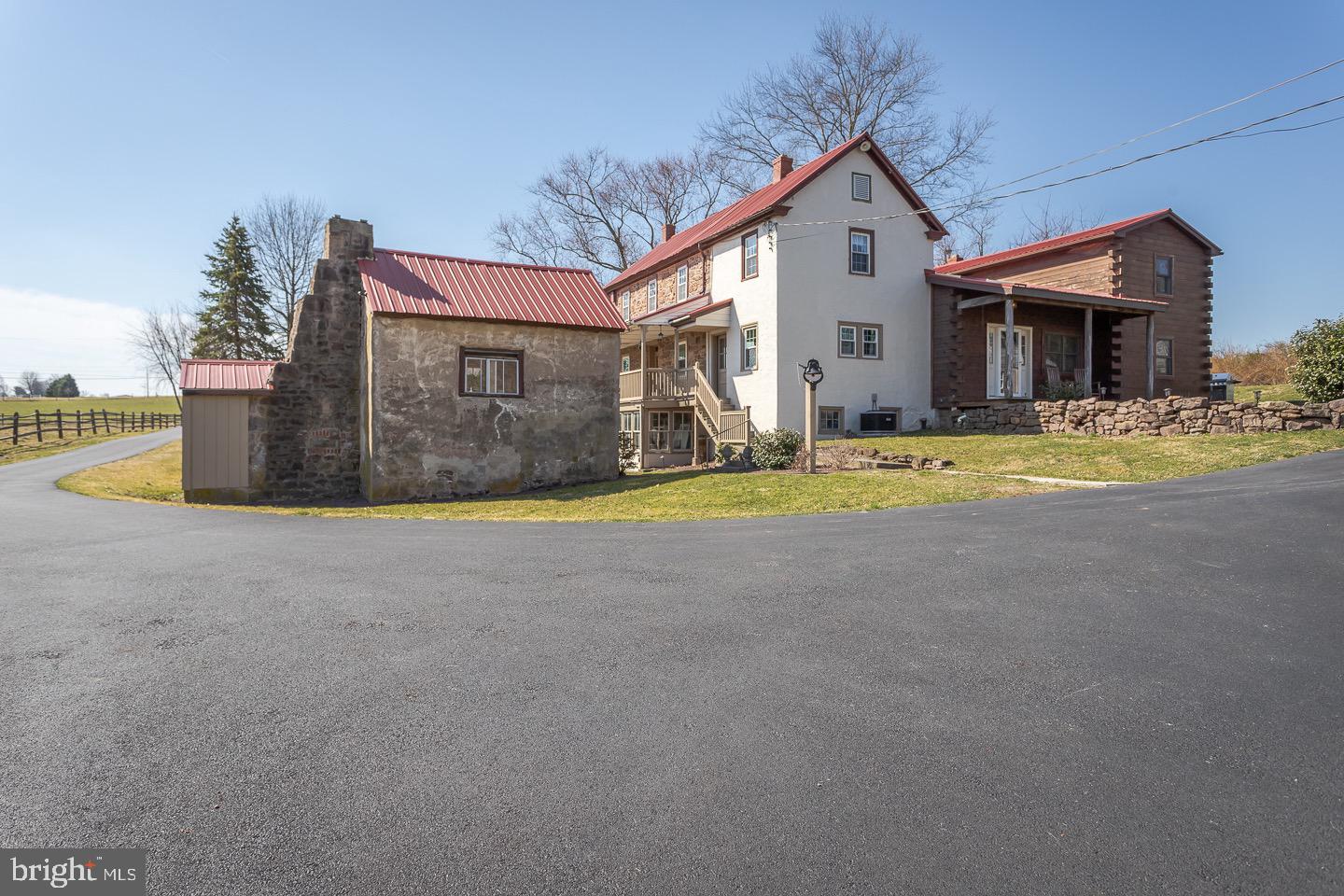 61 7 Stars Road Spring City, PA 19475 - Photo 5 of 91